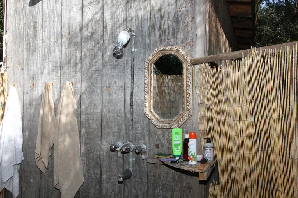 מלון גייזרוויל Hobbit Hut חדר תמונה